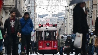 İstiklal Caddesi'ni ziyaret edenlerin sayısı 2025'te 107 milyonla rekor kırdı