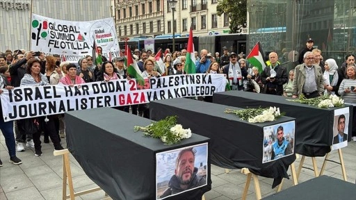 İsveç'te Gazze'deki açlık ve gazetecilere yönelik saldırılar protesto edildi