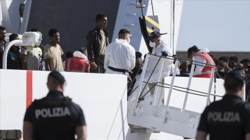 İtalya, Akdeniz'de düzensiz göçmenleri kurtaran STK gemilerine yeni kurallar getirdi