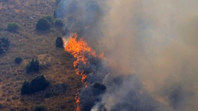 İtalya aynı anda aşırı sıcaklar, fırtınalar ve orman yangınlarıyla m&uuml;cadele ediyor
