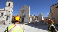İtalya'da hasar tespit çalışmaları sürüyor