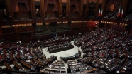 İtalya'da siyasi istikrarsızlık sürüyor