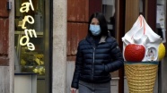 İtalya'da yeni koronavirüs salgını nedeniyle okul ile üniversiteler kapatıldı