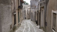 İtalya'nın Salemi kasabasındaki evler 1 avrodan satışa çıkacak