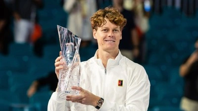 İtalyan tenis&ccedil;i Jannik Sinner, Miami A&ccedil;ık'ta şampiyon oldu