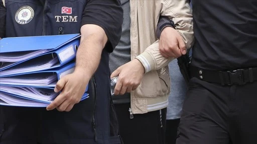 İtirafçı, FETÖ'nün araç cam sileceği ve su saati kutusundaki para transferini anlattı