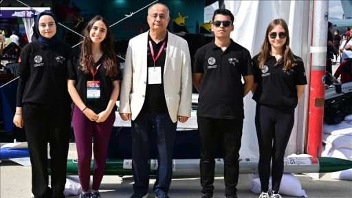 İTÜ PARS Roket Grubu geliştirdiği roketleri TEKNOFEST'te tanıttı