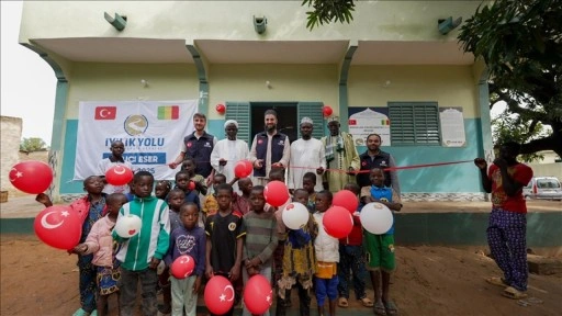 İyilik Yolu Derneği Mali'de 200 kişilik cami yaptırdı