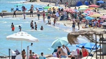 İzmir, Aydın ve Denizli'deki turistik tesisler bayram tatilini dolu geçirdi