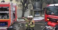 İzmir’de polyester fabrikasında yangın paniği