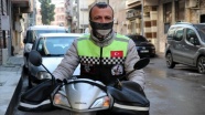 İzmir&#039;de sele kapılan motosikletin sürücüsü o anları anlattı
