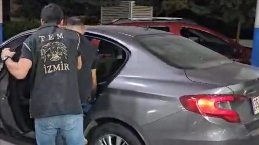 İzmir merkezli FETÖ operasyonunda gözaltı sayısı 270'e yükseldi