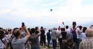 İzmit semalarındaki Solo Türk gösterisi izleyenleri duygulandırdı