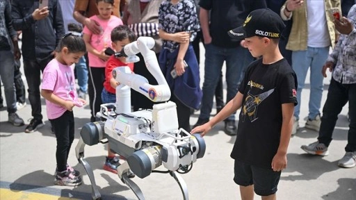 Jandarmanın yeni yardımcısı "robot köpek" envantere girdi
