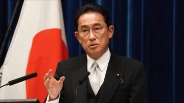 Japon Başbakan Kişida, oğlunu, yönetici sekreteri tayin etti