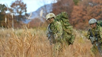 Japon ordusu, acil durumda düşman üslerini vurabilecek savunma kapasitesine erişebilecek