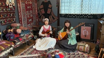 Japon "Yakamoz Duo", T&uuml;rk ezgilerini Uzak Doğu'ya taşıyor