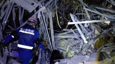 Japonya'da 7,1 b&uuml;y&uuml;kl&uuml;ğ&uuml;ndeki depremde &ouml;lenlerin sayısı 36'ya y&uuml;kseldi