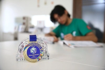Japonya'daki matematik yarışmasına Mersin'den katılan 11 &ouml;ğrenci 11 madalya kazandı