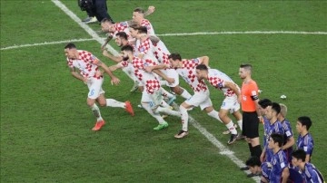 Japonya'ya penaltılarda üstünlük kuran Hırvatistan, Dünya Kupası'nda çeyrek finale yükseld