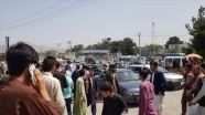 Kabil&#039;deki havalimanının giriş kapısında 4 Afgan askeri hayatını kaybetti