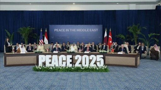 Kabine üyelerinden Şarm el-Şeyh Barış Zirvesi'ne ilişkin paylaşım
