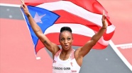 Kadınlar 100 metre engellide altın madalyayı Porto Rikolu Camacho-Quinn kazandı