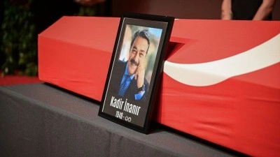 Kadir İnanır son yolculuğuna uğurlandı