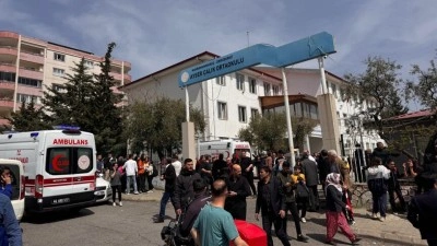 Kahramanmaraş'taki okul saldırısında yaralanan 5 &ouml;ğrencinin tedavisi s&uuml;r&uuml;yor