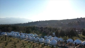 Kahramanmaraş'ta kurulan Dayanışma Obası depremzedeleri ağırlamaya başlıyor