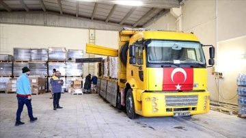 Kahramanmaraş'ta yaklaşık 3 bin tır yardım malzemesi afetzedelere ulaştırıldı