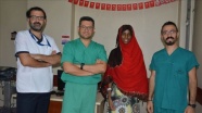 Kalbi 100 dakika durdurulan Somalili kız sağlığına kavuştu