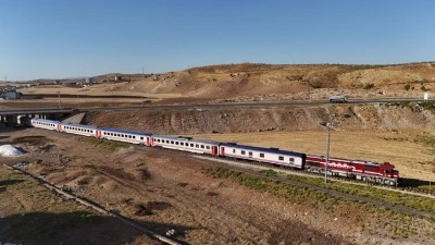 Kalkınma Yolu'nda ilk hedef demir yolu hattının tamamlanması