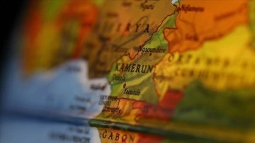 Kamerun’da 11 mürettebatlı jet düştü