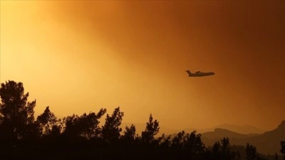 Kanada'da yangın s&ouml;nd&uuml;rme u&ccedil;ağı d&uuml;şt&uuml;: 3 &ouml;l&uuml;