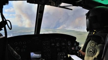 Kanada'da yangınlara müdahale eden helikopterin düşmesi sonucu pilot hayatını kaybetti