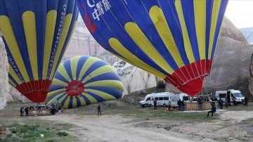 Kapadokya'da balon turları rüzgar nedeniyle 6 gündür yapılamıyor