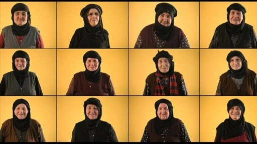 "Kara yapıklılar" baş bağlama geleneğini yıllardır sürdürüyor