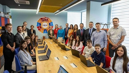 Karadağ'da ilk "Bilim Türkiye" atölyesi T3 Vakfı'nın desteğiyle açıldı