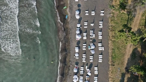 Karadeniz'deki Batıpark Millet Bahçesi, ziyaretçilerine birçok aktiviteyi bir arada sunuyor