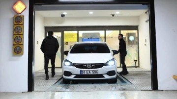 Karadeniz'in ilk "otomatik vale sistemli" otoparkı, araçları el değmeden park ediyor