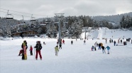 Kars&#039;ta etkili olan kar Cıbıltepe&#039;de kayak sezonunu uzattı