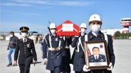 Kars'ta şehit olan Bölük Komutanı Yüzbaşı Ferhat Çiftçi için tören