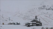 Kartalkaya'da kar kalınlığı 20 santimetreye ulaştı