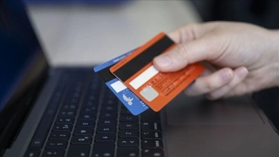 Kartlı &ouml;demelerin tutarı mayısta 2,6 trilyon liraya y&uuml;kseldi