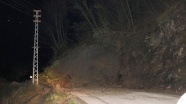 Kastamonu'da heyelan nedeniyle yol kapandı