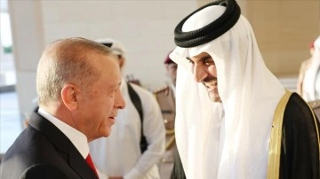 Katar Emiri, Cumhurbaşkanı Erdoğan'ı ülkesinde ağırlamaktan mutluluk duyduğunu belirtti