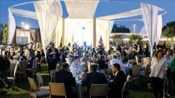 Katar’daki Türkler iftar sofrasında buluştu