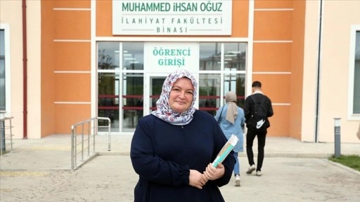 Katsayı uygulaması nedeniyle yarım kalan üniversite hayalini 20 yıl sonra gerçekleştirdi