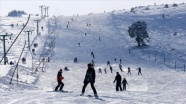 Kayak merkezlerinde kar kalınlığı en fazla 190 santimetreyle Kartalkaya&#039;da ölçüldü